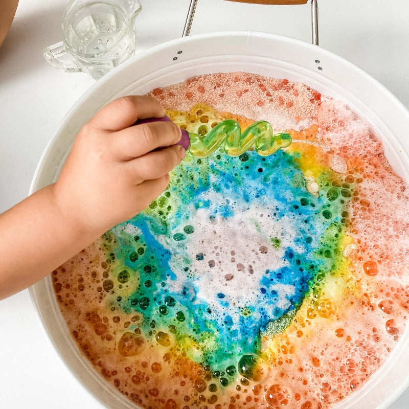 Epic kits explore play imagine create. Water sensory play activities potion making mud kitchens investigating science experiments volcano explosion fizz. Fizzy play. Kids Potion kit. Sensory play ideas. Children’s potion making kit Australia. Magic potion kits.